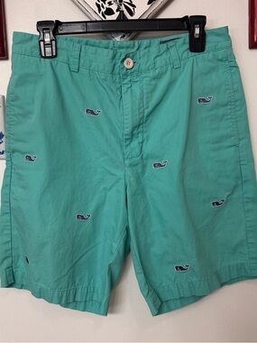 Vineyard Vines club short